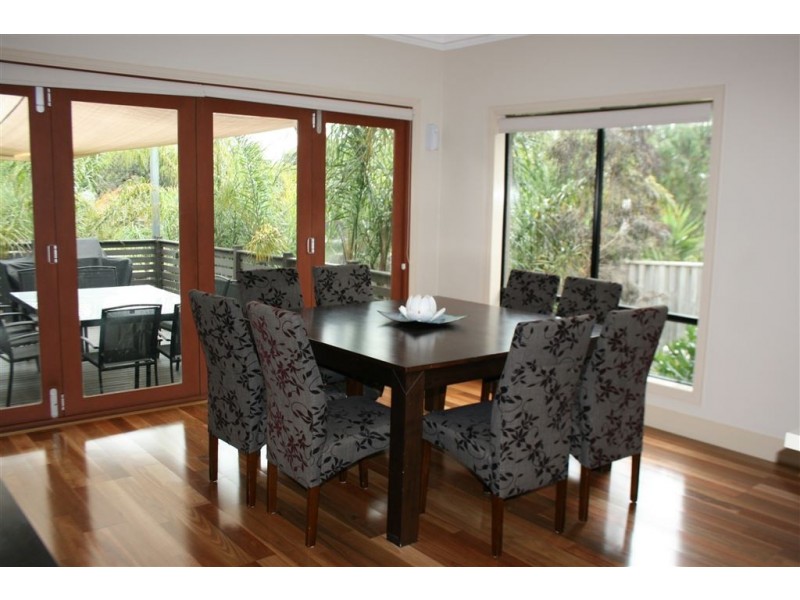 10 Ambrose Court, Berwick VIC 3806