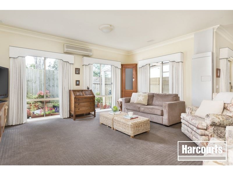 4/58 Peel Street, Berwick VIC 3806