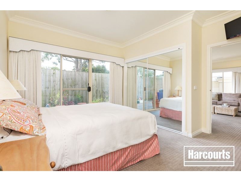 4/58 Peel Street, Berwick VIC 3806