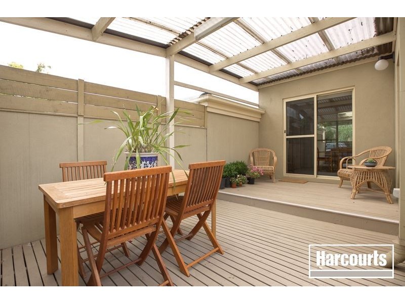 4/58 Peel Street, Berwick VIC 3806