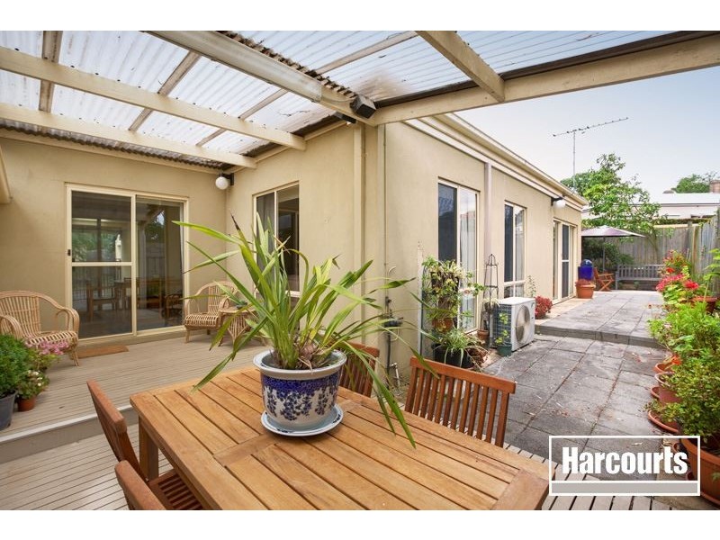 4/58 Peel Street, Berwick VIC 3806