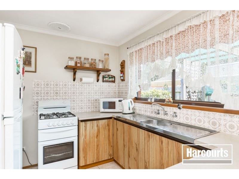 2/3 Sweeney Drive, Narre Warren VIC 3805