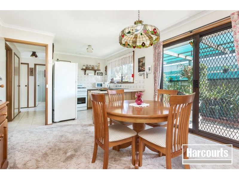 2/3 Sweeney Drive, Narre Warren VIC 3805