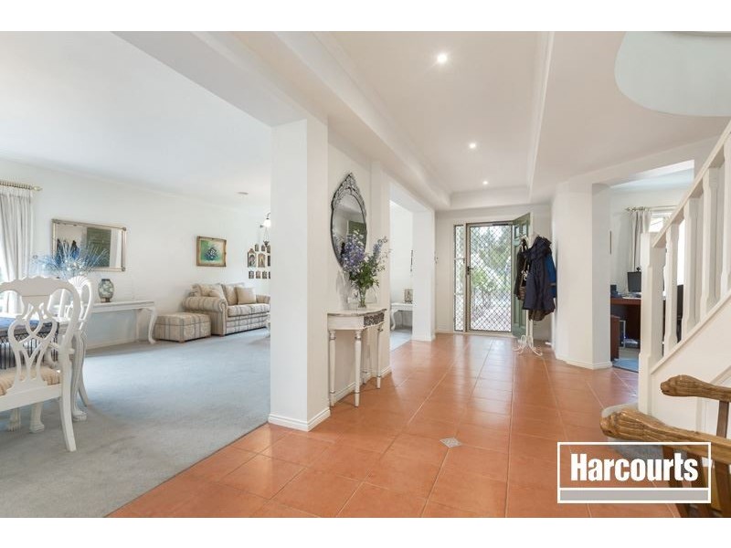 4 Begonia Way, Narre Warren South VIC 3805