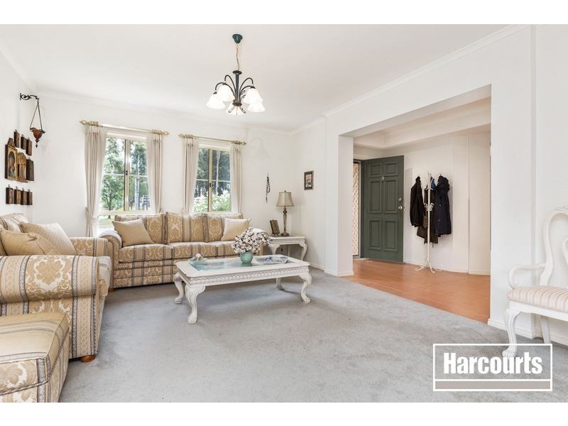 4 Begonia Way, Narre Warren South VIC 3805