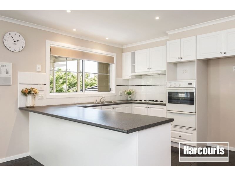 50 Avebury Drive, Berwick VIC 3806