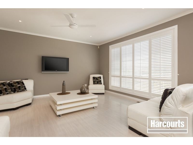 50 Avebury Drive, Berwick VIC 3806