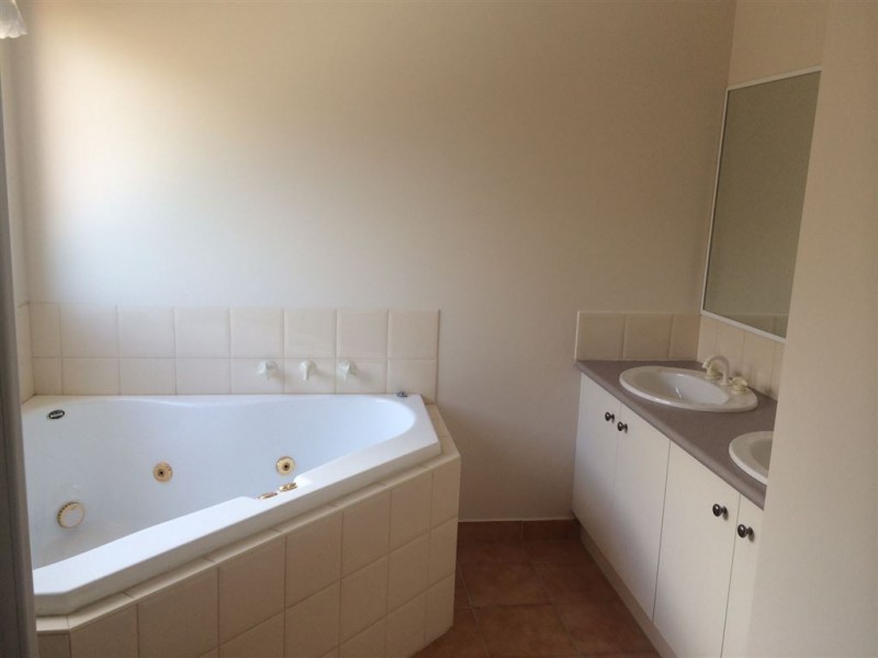 91 Ward Road, Berwick VIC 3806