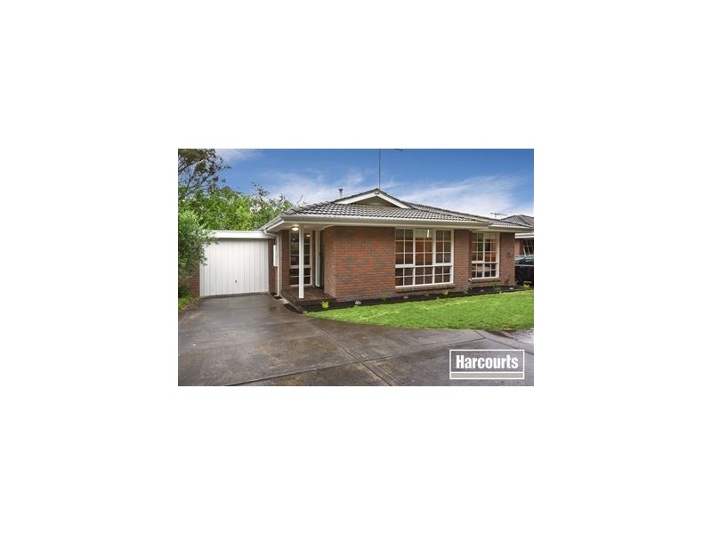 4/ 4 Gibb Street, Berwick VIC 3806