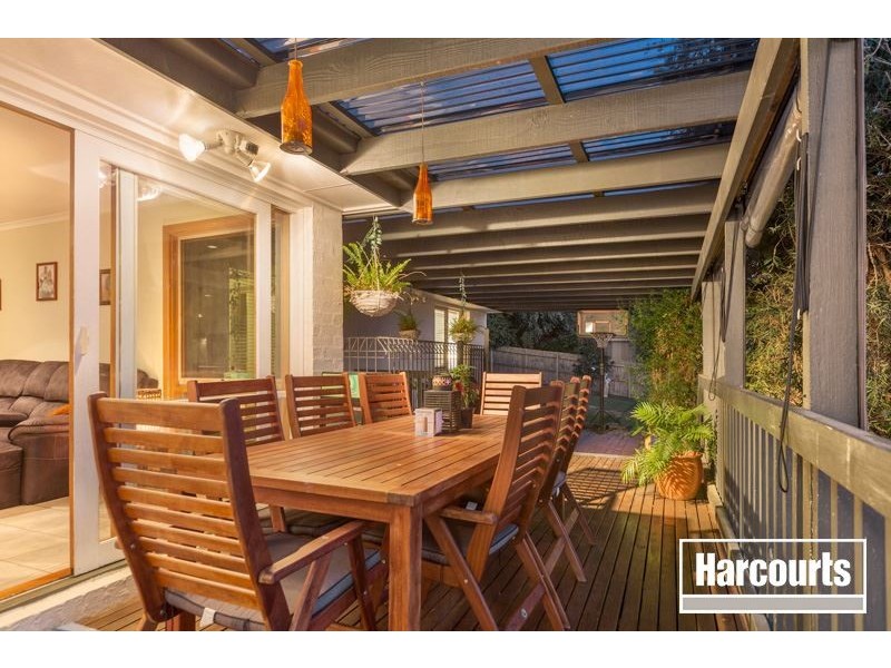 52 Avebury Drive, Berwick VIC 3806