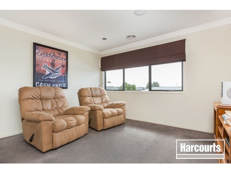 57 Wild Scotchman Way, Cranbourne East VIC 3977