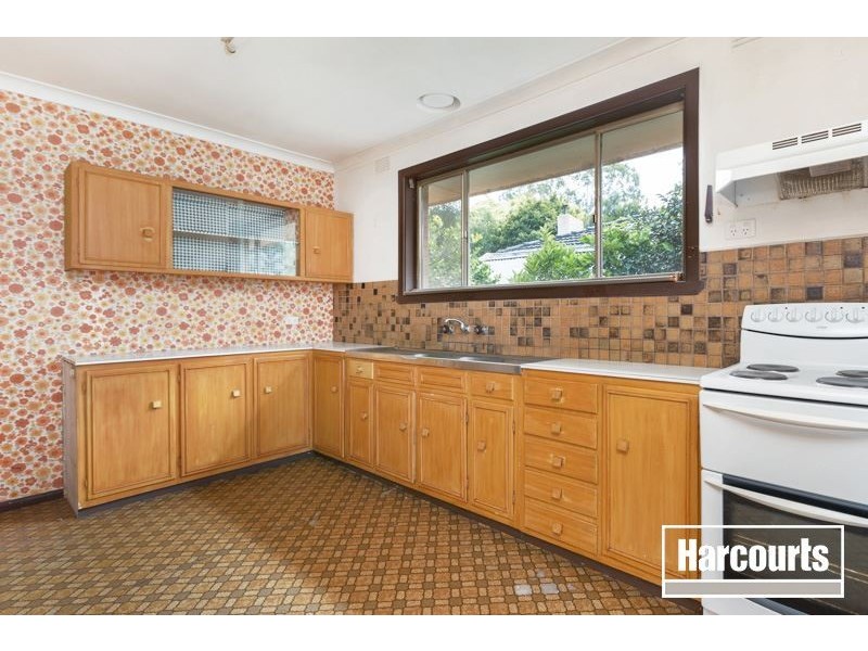 22 Lyall Road, Berwick VIC 3806