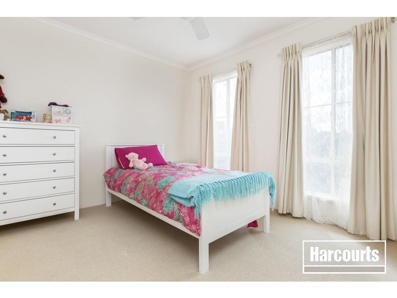 7 Saintly Grove, Berwick VIC 3806
