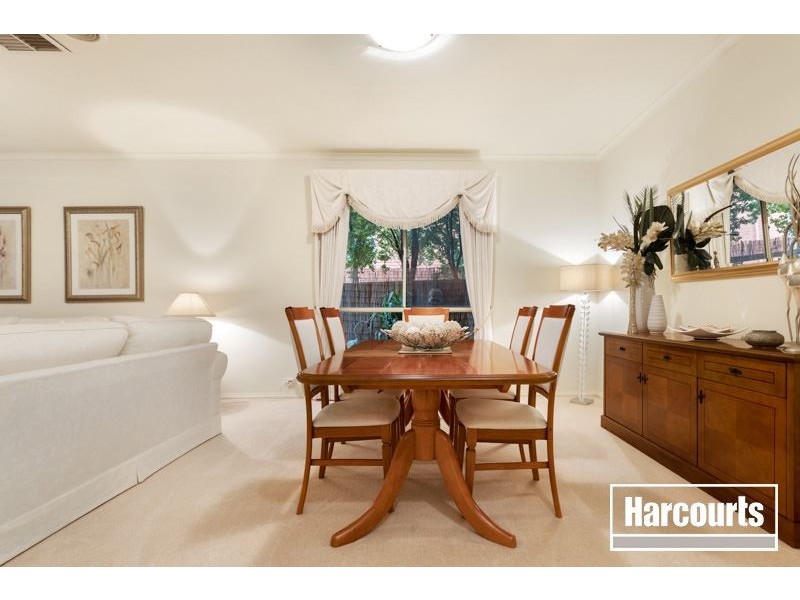 28 John Fisher Drive, Berwick VIC 3806