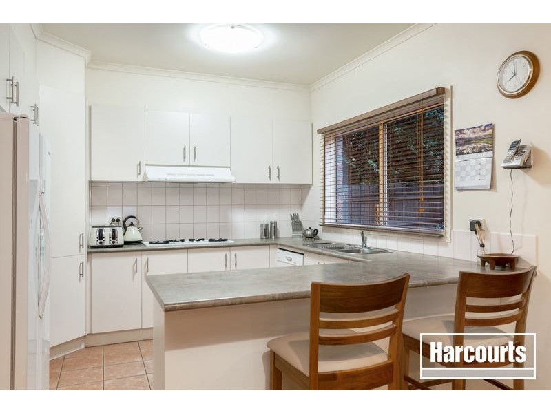 28 John Fisher Drive, Berwick VIC 3806