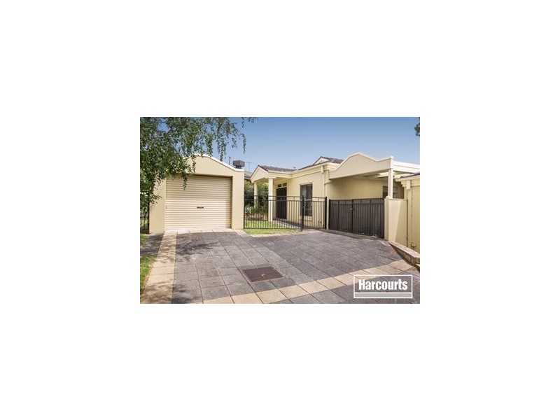 4/58 Peel Street, Berwick VIC 3806