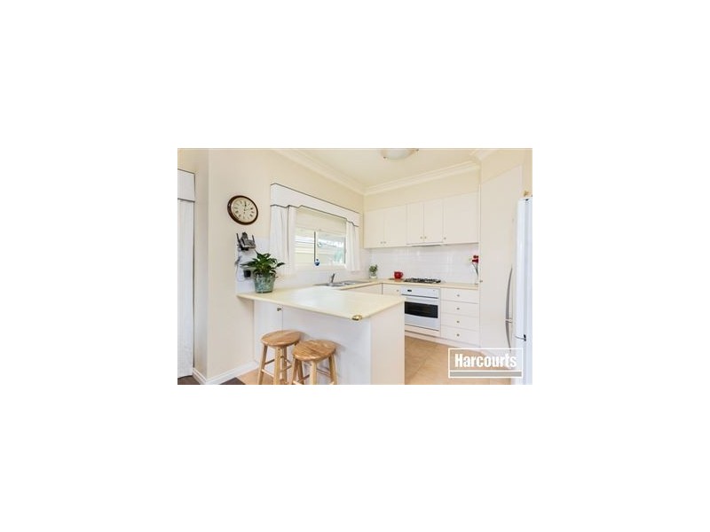 4/58 Peel Street, Berwick VIC 3806