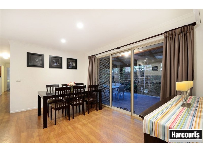 13 Euroa Avenue, Berwick VIC 3806