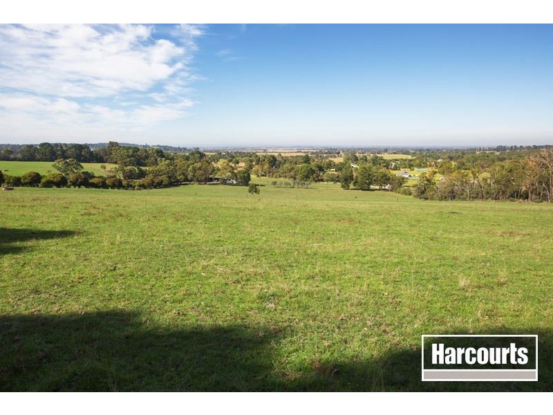 230 Fogarty Road, Tynong North VIC 3813