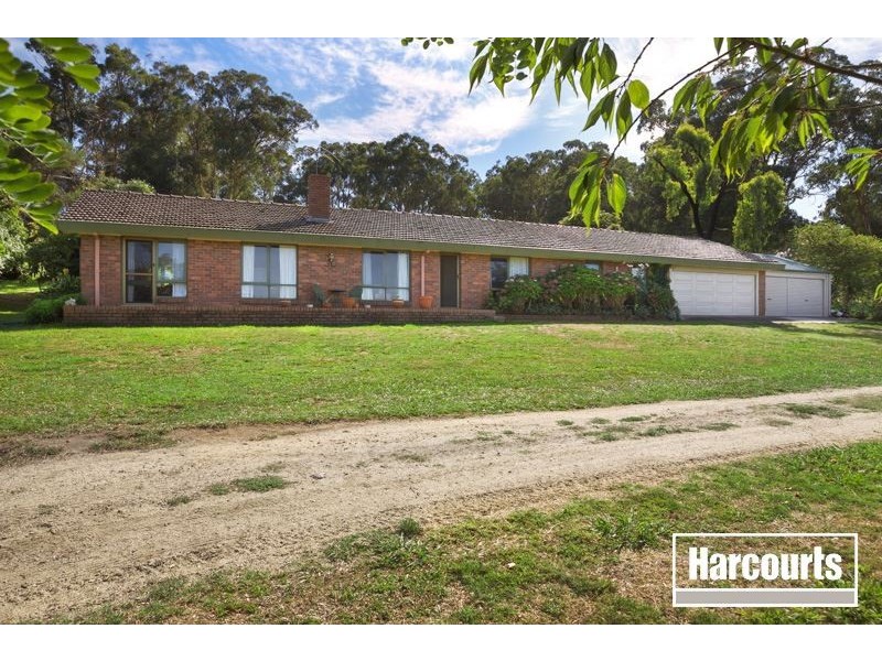 230 Fogarty Road, Tynong North VIC 3813