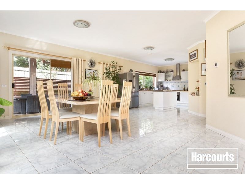 28 Highfielde Avenue, Berwick VIC 3806