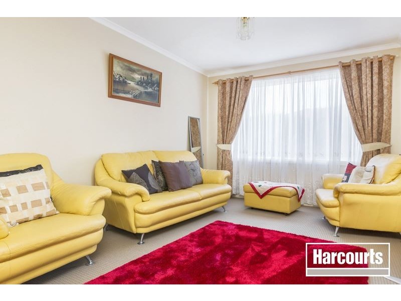 28 Highfielde Avenue, Berwick VIC 3806