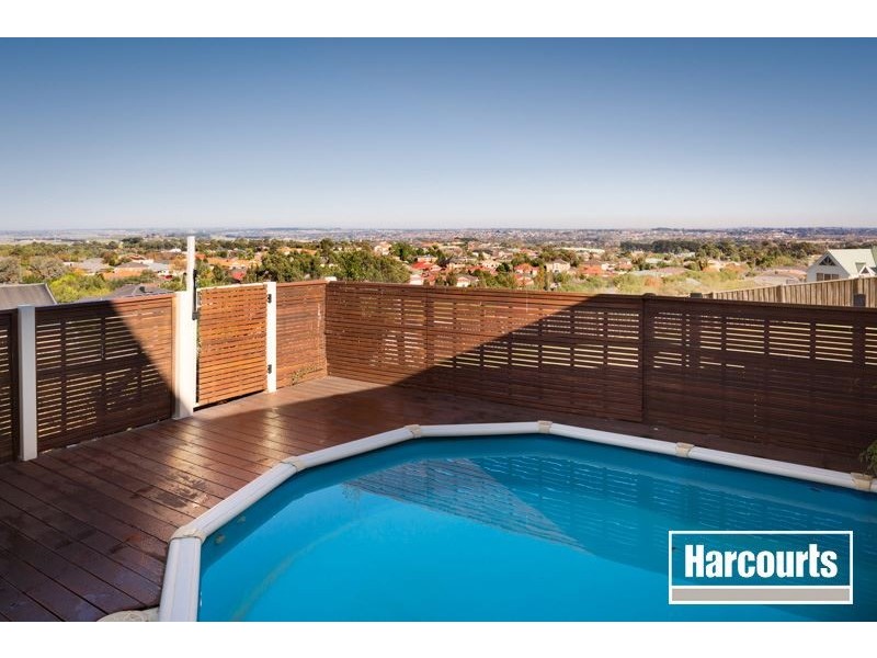 15 Constitution Rise, Berwick VIC 3806