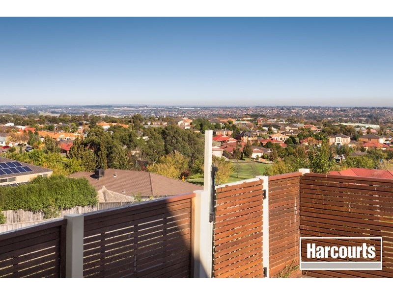 15 Constitution Rise, Berwick VIC 3806