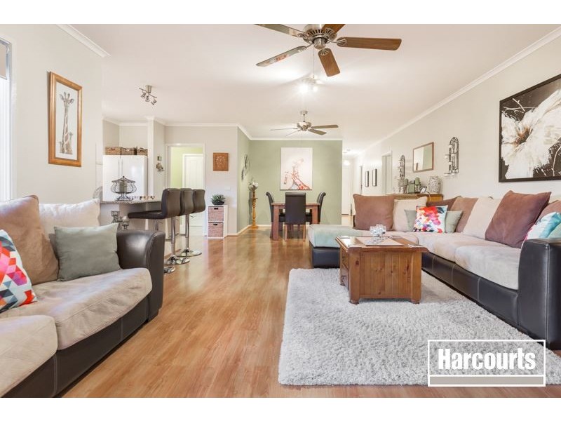 5 Angelique Street, Berwick VIC 3806