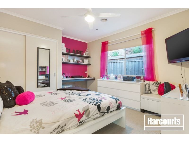 5 Angelique Street, Berwick VIC 3806