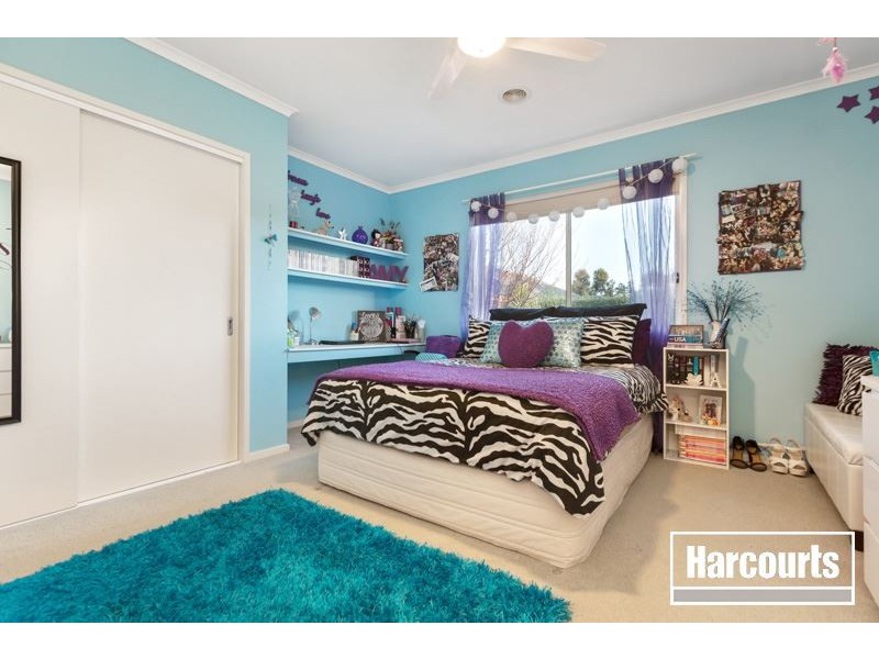 5 Angelique Street, Berwick VIC 3806