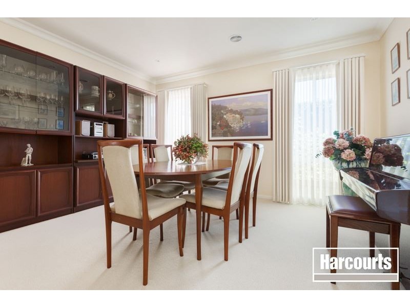 13 Retreat Circuit, Beaconsfield VIC 3807