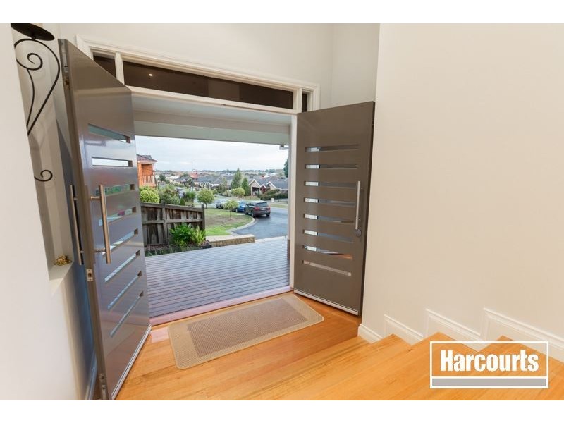 20 Viewpoint Place, Berwick VIC 3806