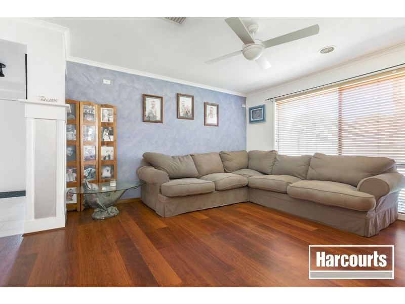 14 Hampshire Drive, Narre Warren South VIC 3805