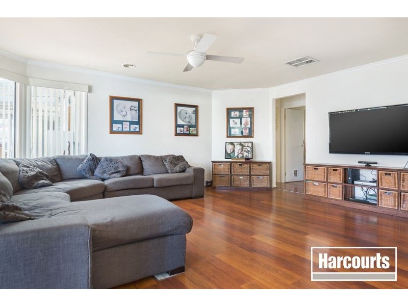 14 Hampshire Drive, Narre Warren South VIC 3805