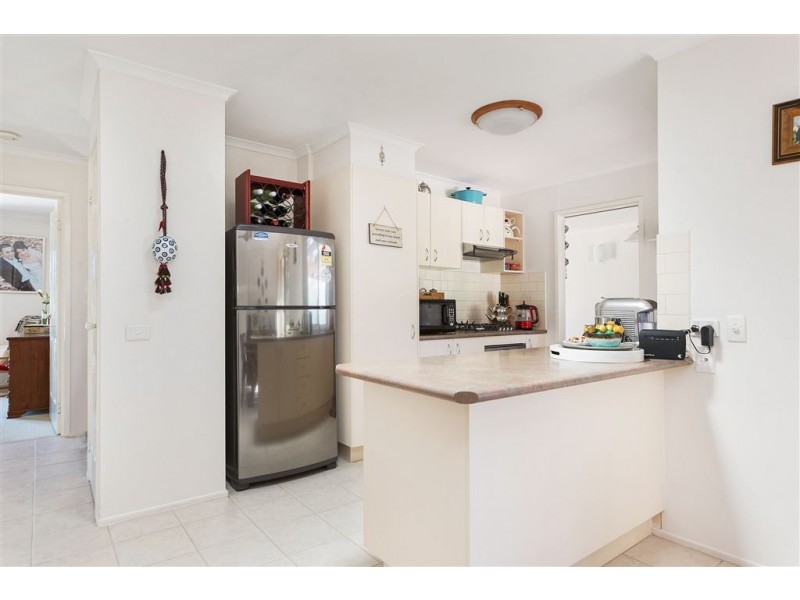 92 Lakeview Drive, Narre Warren South VIC 3805