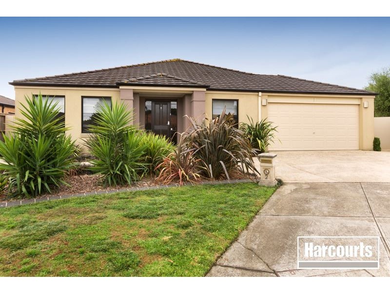 2 Annadale Court, Berwick VIC 3806