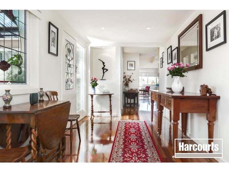 10 Neill Street, Berwick VIC 3806