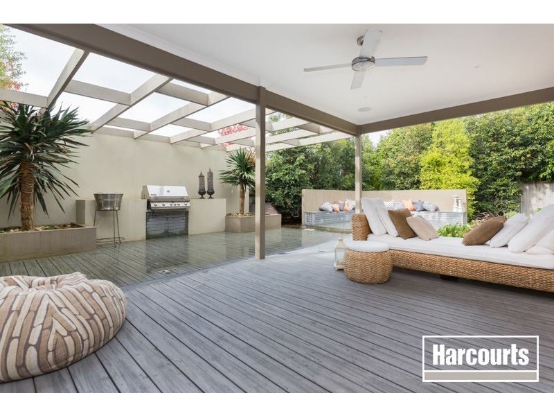 17 Kooyong Close, Officer VIC 3809