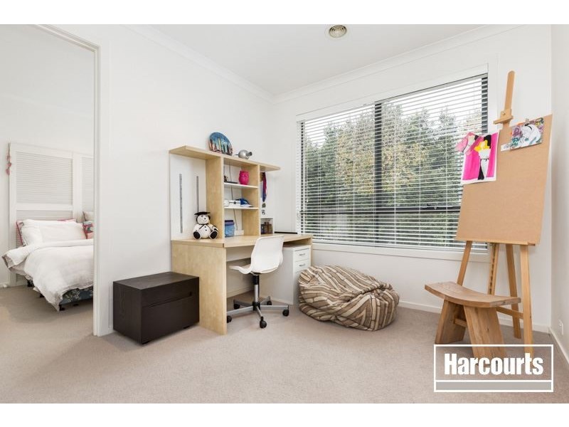 17 Kooyong Close, Officer VIC 3809