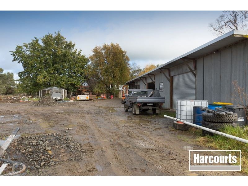 130 Bessie Creek Road, Nar Nar Goon North VIC 3812