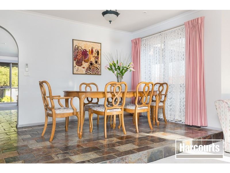 13 Shinners Avenue, Narre Warren VIC 3805