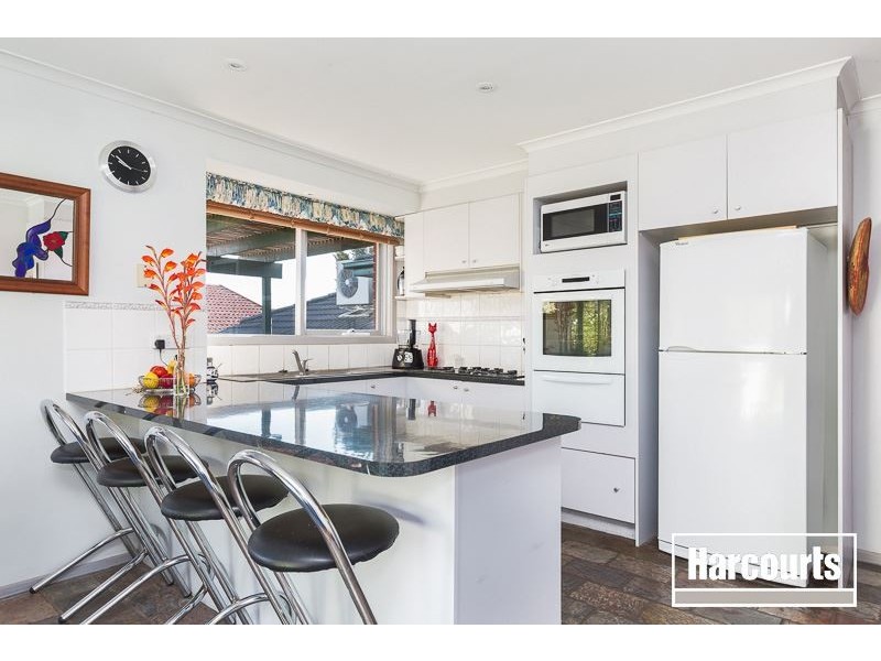 13 Shinners Avenue, Narre Warren VIC 3805