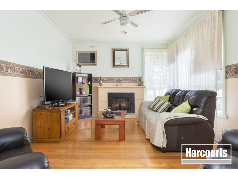 22 Edinborough Street, Hallam VIC 3803