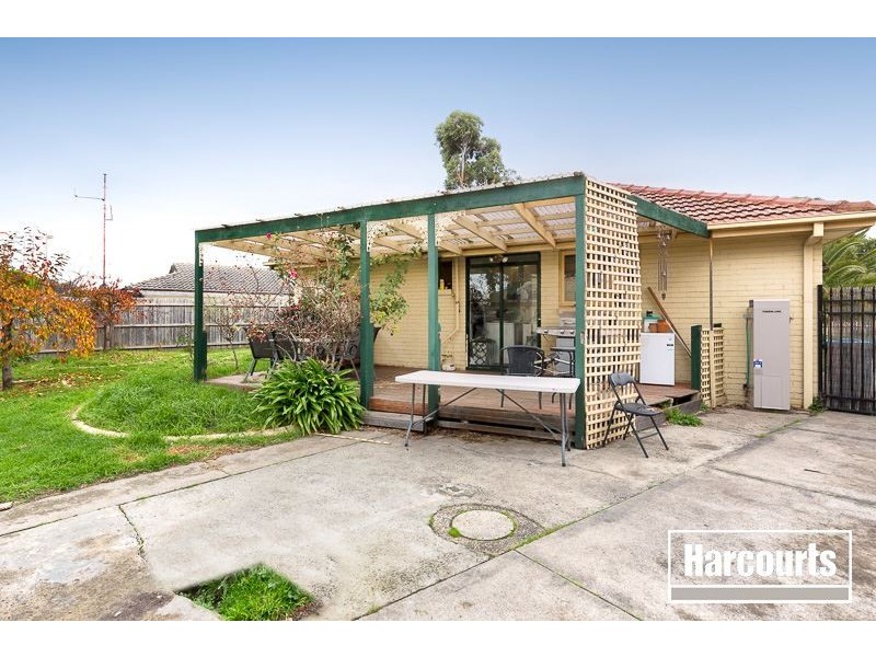 22 Edinborough Street, Hallam VIC 3803