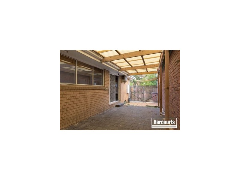 6 Sunnyside Drive, Berwick VIC 3806