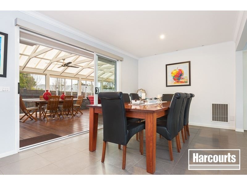 8 Allan Street, Berwick VIC 3806