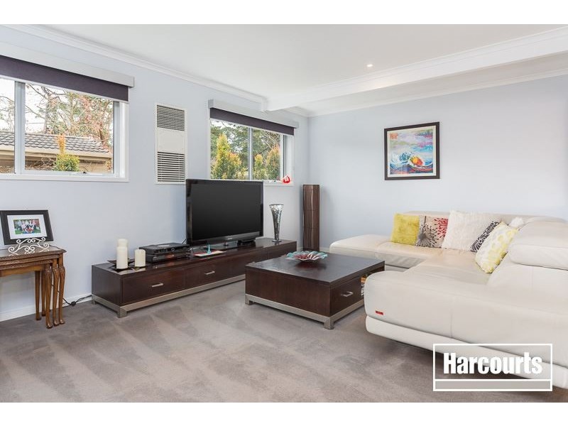 8 Allan Street, Berwick VIC 3806