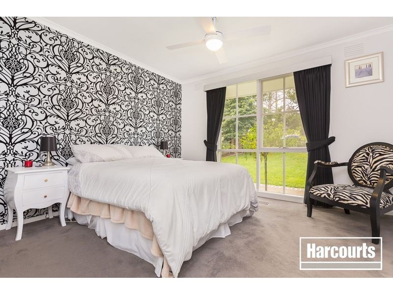 8 Allan Street, Berwick VIC 3806