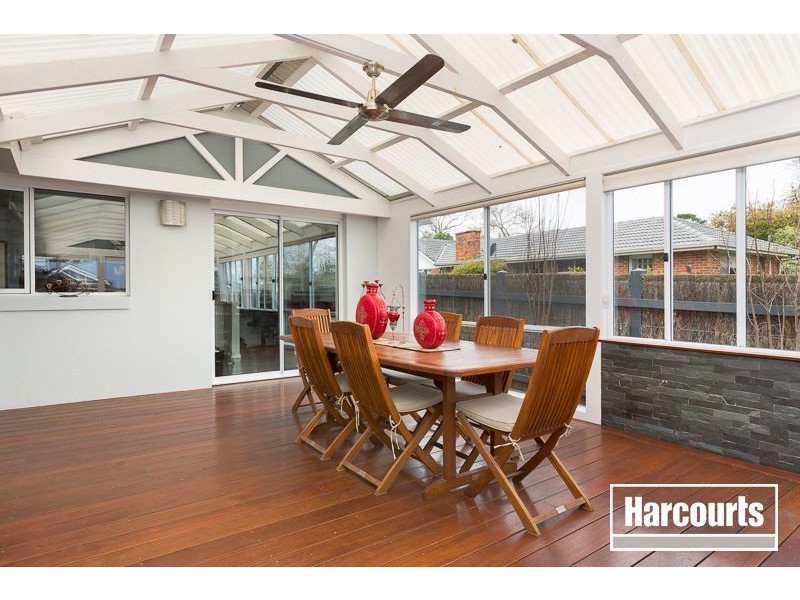 8 Allan Street, Berwick VIC 3806